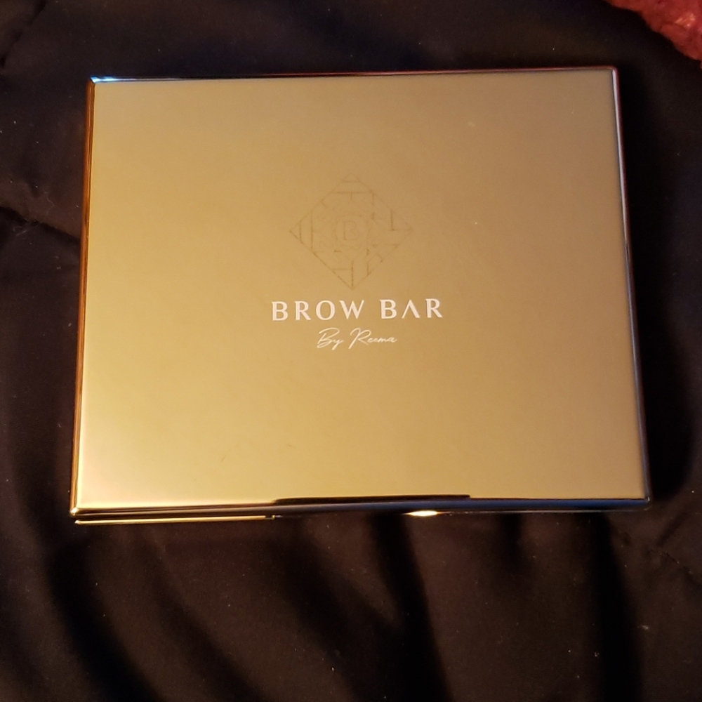 Brow bar by rena drama queen
